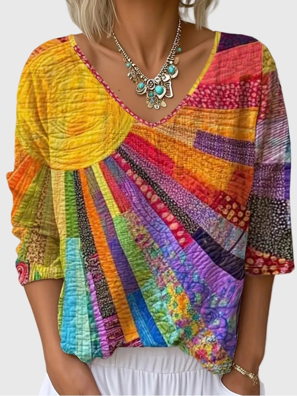 NWT Eleanor Rose Althea Good Energy Multicolor Sunburst V-Neck T-Shirt GORGEOUS